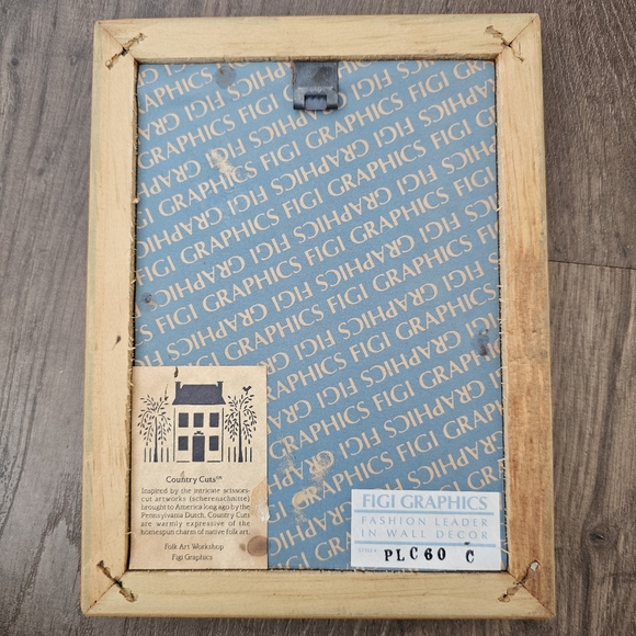 Vintage School House Wall Decor - Picture 3 of 7